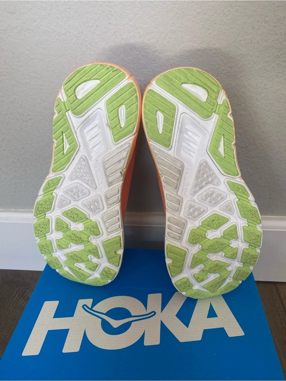 Hoka One One hoka running